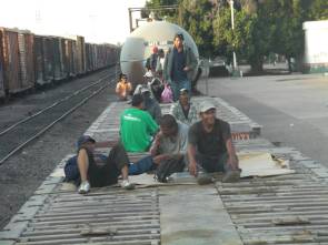 Pic: "Relaxed smoking on flatcar" - © 2010 Bo Keeley - Size: 13k